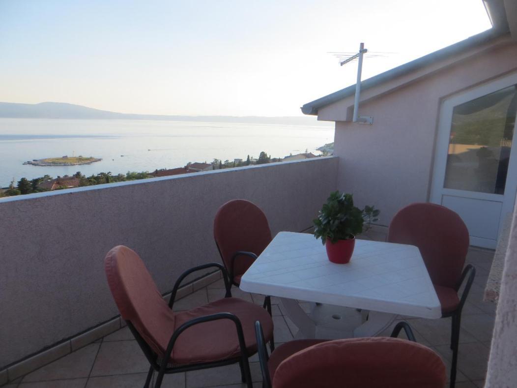 App St Marin View Novi Vinodolski Bagian luar foto