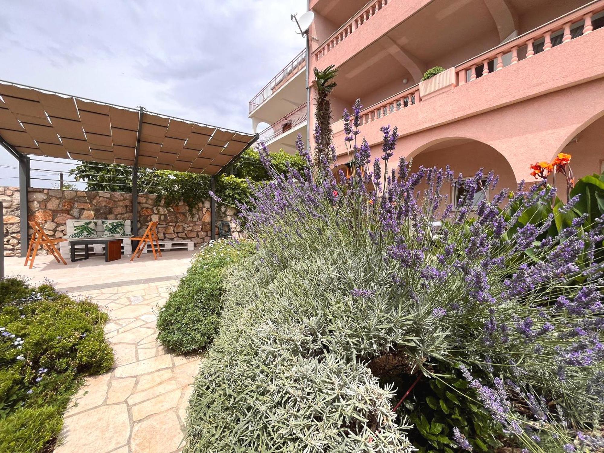 App St Marin View Novi Vinodolski Bagian luar foto